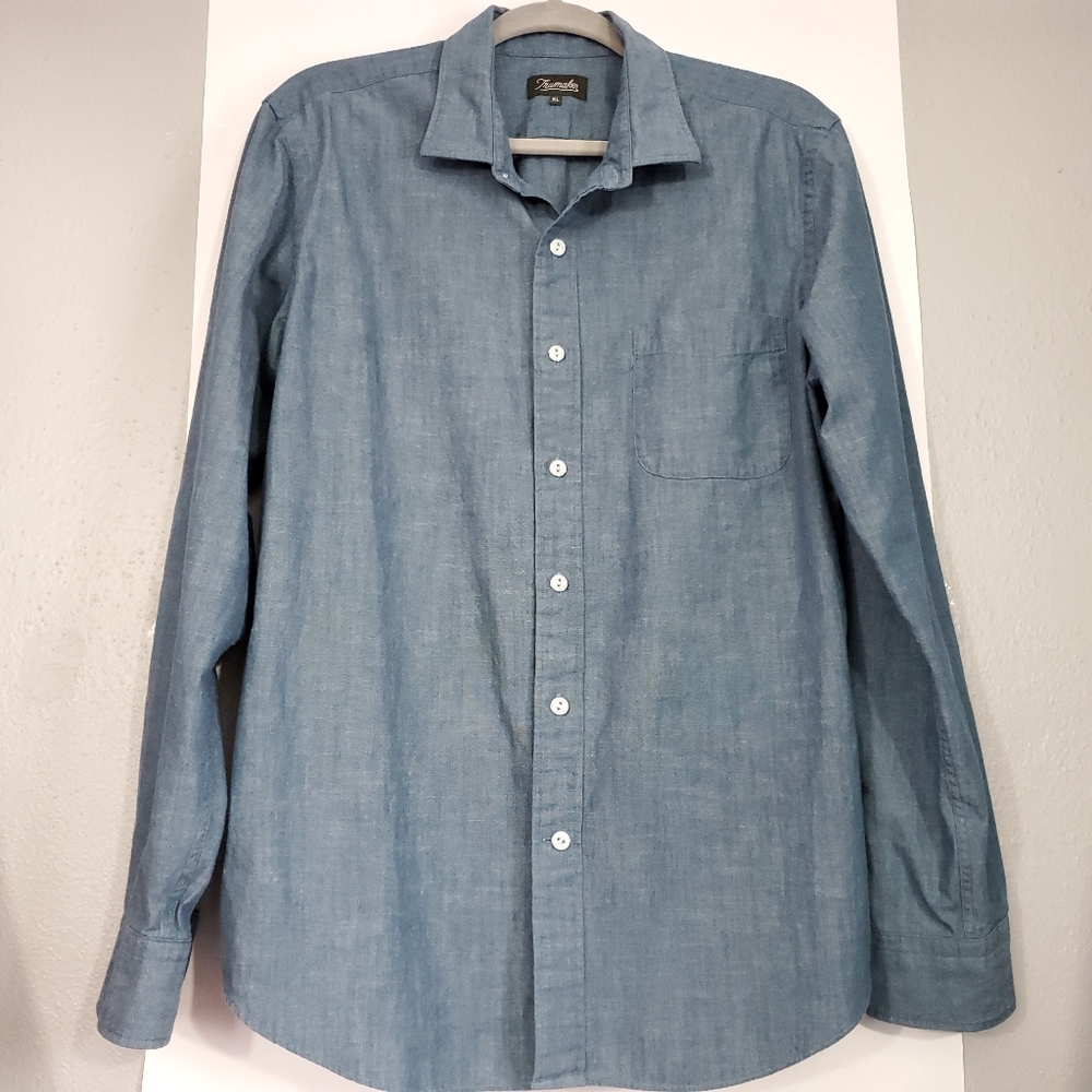 Trumaker shirt like new!